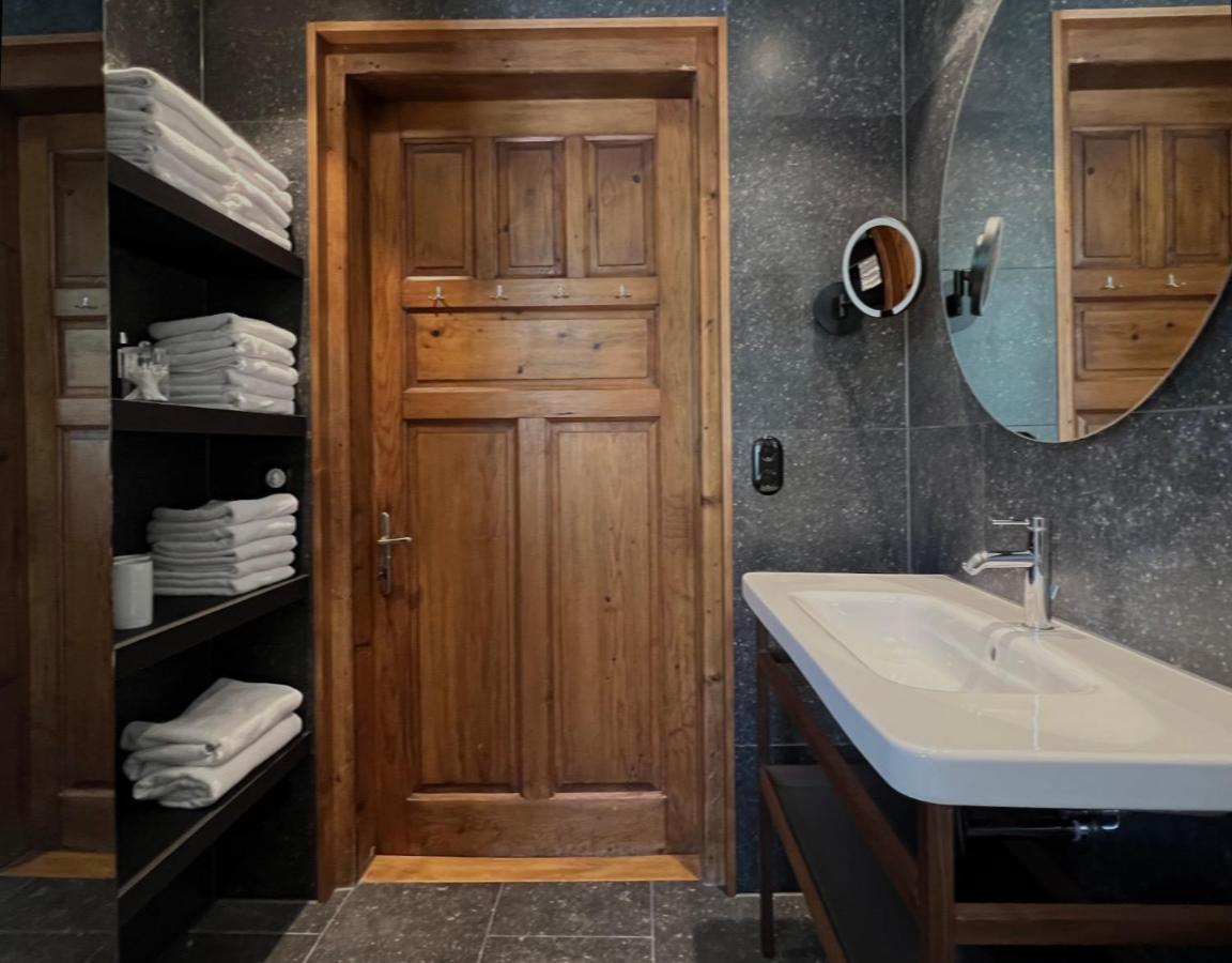 Boutique Apartments Бецау Екстериор снимка